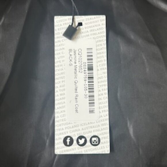 NWT Quilted Patent Leather Rain Coat Jacket With Pockets - Picture 12 of 14